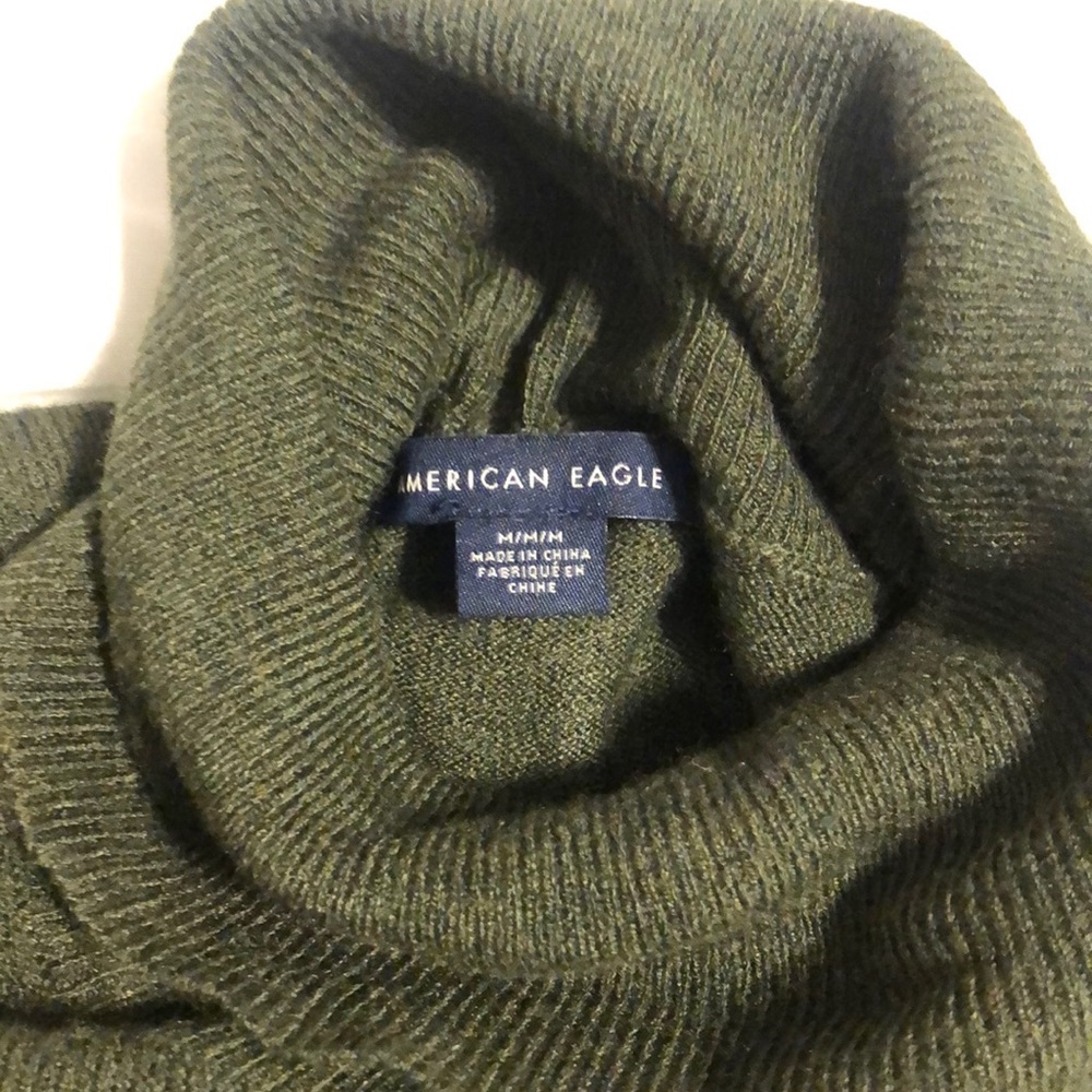 Turtle neck - Picture 2 of 3